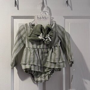 Nicole Miller Green and White Baby Outfit Set
